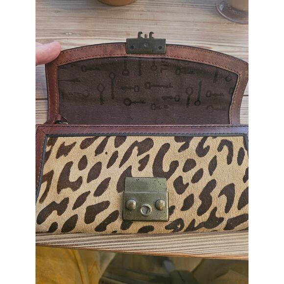 Fossil Full Size Leopard Calf Hair & Brown Leather Wallet - Picture 2 of 15